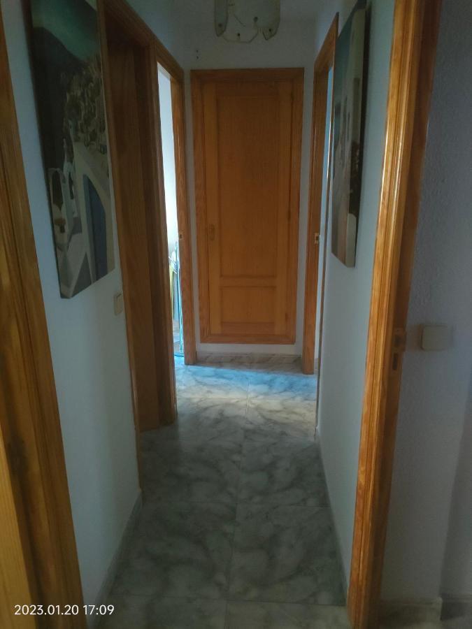 Habitacion Privada, Luminosa Y Bien Comunicada Madrid Ngoại thất bức ảnh